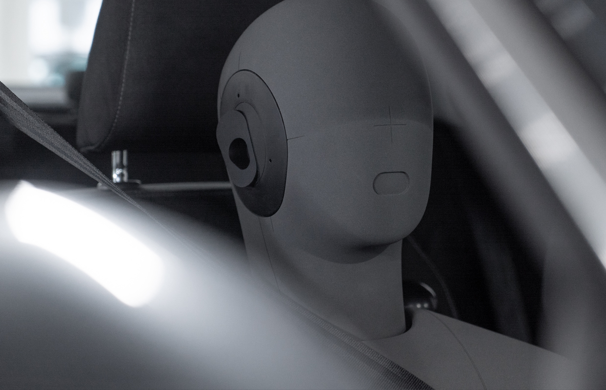 Artificial head HMS V in car application